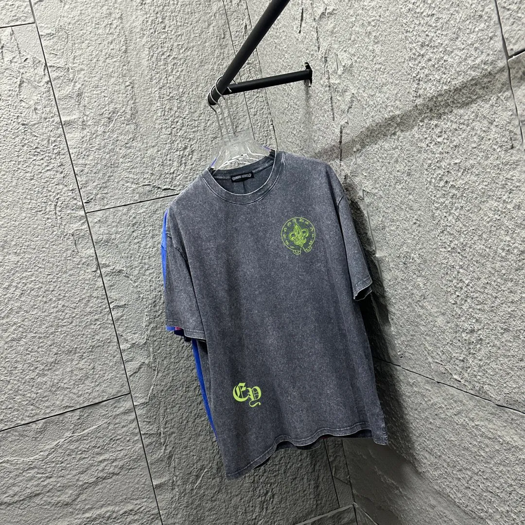 🅿️180 CH* Crow Heart* 2025 spring and summer new style Snowflake distressed washed retro round neck short sleeves Chest and front logo Horseshoe print on front and back Customized fabric Short-sleeved T-shirt Unisex Size: S M L XL XXL Color: Snowflake Black Snowflake Gray Snowflake Pink Snowflake Blue